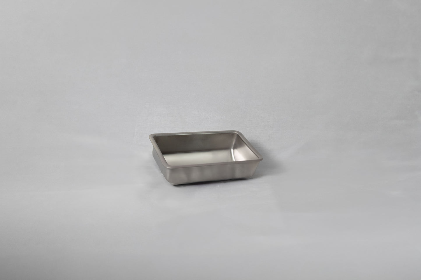 Enclosed Water Bowl